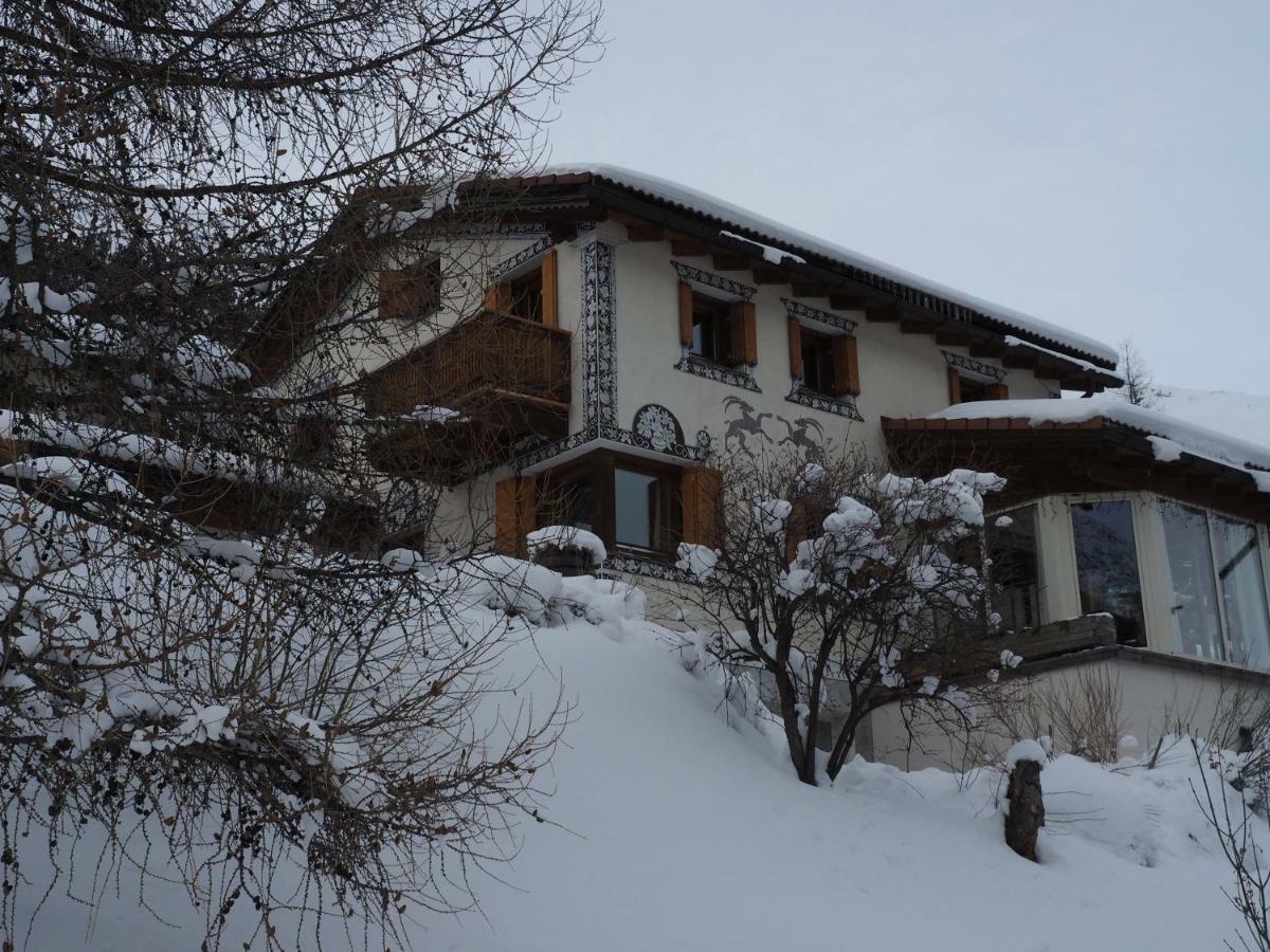 Apartamento Chesa Sper L'Ovel Brail Zernez Exterior foto
